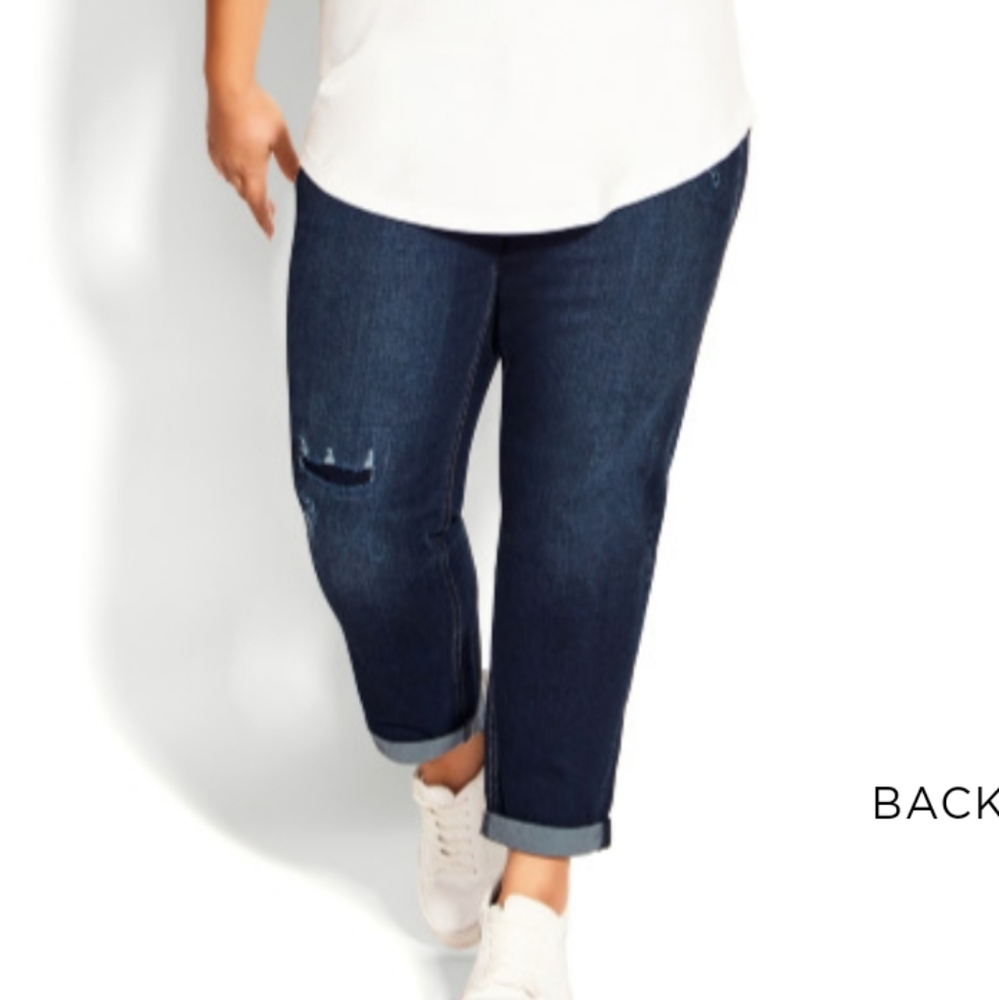 Avenue Jeans